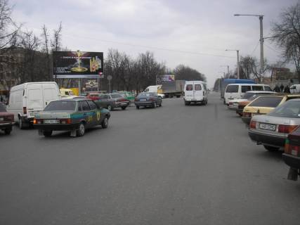 Билборд A в Каменец-Подольском, 3х6  перехрестя пр.Грушевського та вул.Данила Галицького фото 1
