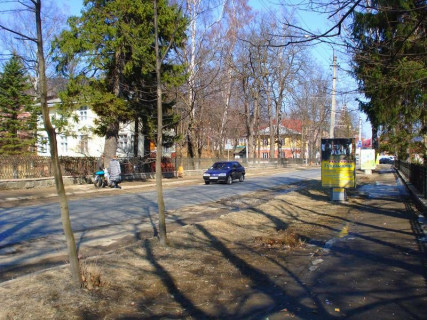 Сiтiлайт A у Яремче, 1,2x1,8  Траса Н-09 Мукачево-Львів, Свободи, міський ринок, автозупинка, санаторій Прикарпатський, пішохідна зона до водоспаду Пробій, напрямок руху на Івано-Франківськ Фото 1