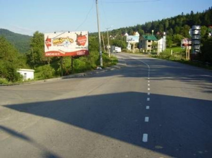 Билборд B в Яремче, 3x6  Траса Н-09 Мукачево-Львів, Свободи-Петраша, готелі Романтік, Водоспад, Радіола, Станіславський, стежка до каменя Довбуша, колиби на Пеньках, напрямок руху на Івано-Франківськ фото 1