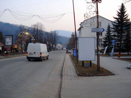 Видеоборд A в Яремче, 1,2x1,8  Траса Н-09 Мукачево-Львів, Свободи, міська рада, банк Хрещатик, маг. Росана, напрямок руху на Буковель - 453852 фото 1