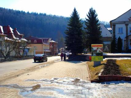 Billboard A in Yaremche, 1,2x1,8  Trasa N-09 Mukacevo-L'viv, Svobodi, central'na mis'ka alea, mis'kij fontan, Budinok kul'turi, mag. LEKS, napramok ruhu na Bukovel' Photo 1