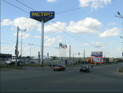 Билборд B в Ивано-Франковске, 3x6  Вовчинецька (супермаркет Метро), напрямок руху зі сторони вул.Надрічна, Івасюка, З/д вокзалу в сторону с.Вовчинець, вул.В.Симоненка (Арсен, Епіцентр) фото 1
