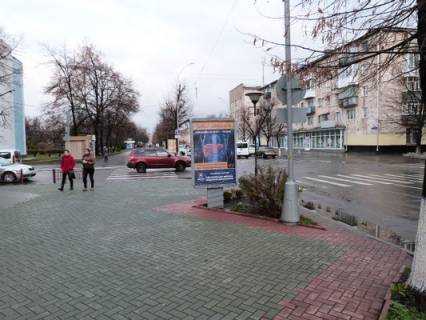 Ситилайт B в Кременчуге, 1,2 х 1,8  вул. Соборна, 9-Б, перехр. з вул. Квартальною, біля ТЦ «Дипломат» и «Європа» фото 1