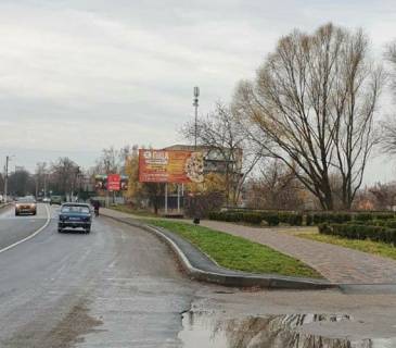 Білборд, Бігборд (Борд)  A у Шпола г. Шпола, ул. Соборная (Ленина), 36. Возле суда. Фото 1