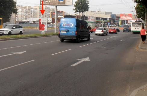 Билборд A в Луцке пр.Соборності, 38, розділова смуга від ТК "Аверс" до гіпермаркету "Там Там", поворот на вул. Чорновола фото 1