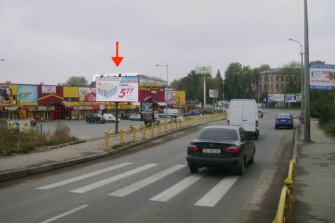 Билборд B в Луцке, 3х6  Шевченка вул., 13 - Зарічна вул. фото 1
