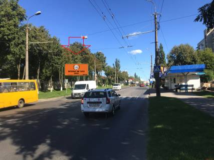 Билборд B в Луцке, 3х6  вул. Захисників України (колишня Гордіюк), 22 Б ст., в напрямку до центру фото 1