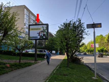 Билборд B в Черновцах Сіті-борд вул.Героїв Майдану (Червоноармійська), 59 фото 1