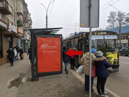 Ситилайт B в Черновцах, 1.26*1.86  Сітілайт проспект Незалежності, 40 (зуп.Ясська) фото 1