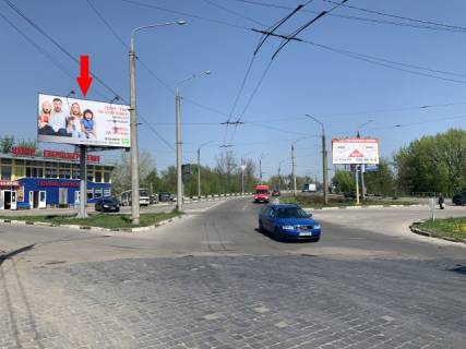 Билборд B в Черновцах, 6 х 3  вул.Гагаріна (Вокзальна) - вул.Корсунська фото 1
