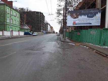 Билборд + в Черновцах, 15  вул.Героїв Майдану (Червоноармійська),82 фото 1