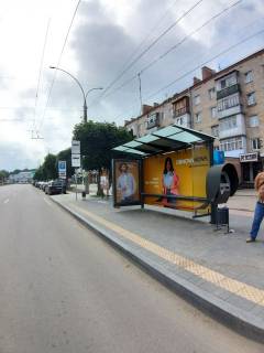 Билборд  в Черновцах Сітілайт проспект Незалежності, 115 (зуп.Мікрорайон) фото 1