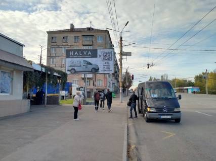 Билборд B в Кривом Роге  вул. С.Колачевського 23-го Лютого,32, зуп. Сурикова, напрямок руху до ст. ЗД Рокувата фото 1