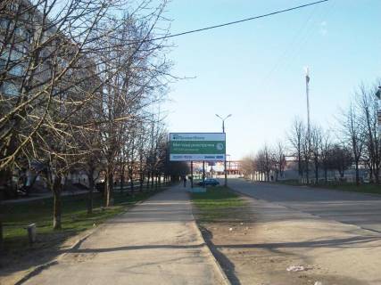 Білборд, Бігборд (Борд)  B у Кривому Розі мкр-н Горняцкий, 42 ТЦ "АТБ", кінцева зупинка громадського транспорту,  напрямок до Миколи Світальського вул. (кол. Коротченка) Фото 1
