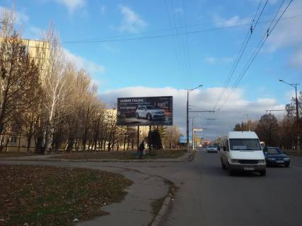 Білборд, Бігборд (Борд)  B у Кривому Розі  мкн-н 7-й Зарічний,6 - вул. Панкеєва,2 напрямок руху до вул. Електрозаводської Фото 1