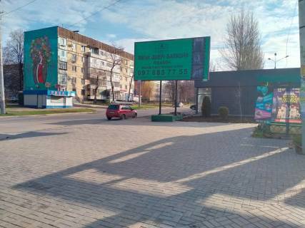 Билборд A в Кривом Роге вул. Адмірала Головко, 40 -вул. Маршака -вул. Доватора - мкр-н. Даманський. Центральне перехрестя Даманського фото 1