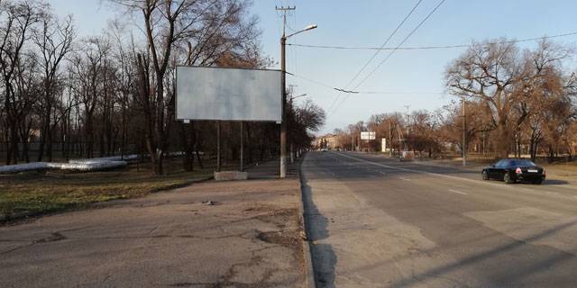 Билборд B в Кривом Роге пр. Металургів, Ставки, Термінал, напрямок руху до Соборності вул. (кол. Косіора) фото 1
