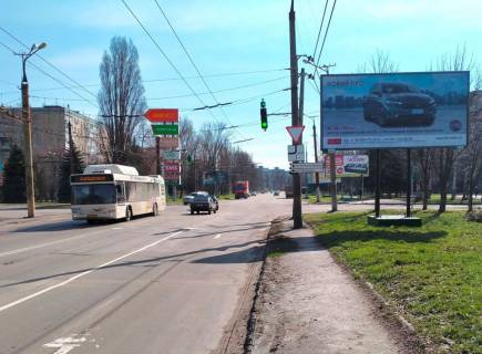 Билборд A в Кривом Роге мкн-н 4-й Зарічний,31 -вул. Електрозаводська, перехрестя. Поворот на Терру. фото 1