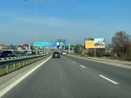 Билборд A в трасах Львова а/д М06 Київ Чоп 552+430км Праворуч фото 1