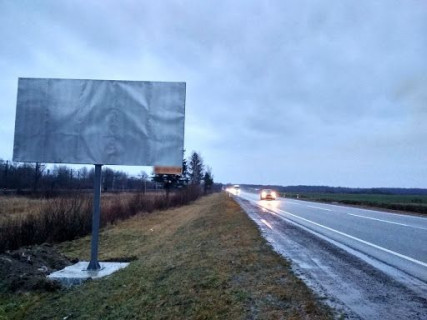 Билборд B в трасах Львова, 3х6  а/д М06 Київ Чоп 600+100 км Праворуч фото 1