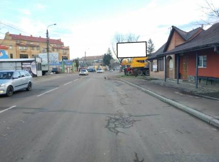 Билборд A в Коломые вул.Мазепи (поворот на вул. Винниченка, напрям на Чернівці) фото 1