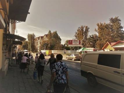 Билборд A в Коломые пр. Михайла Грушевського (поворот на вул. Гетьманську) / напрям з центру фото 1