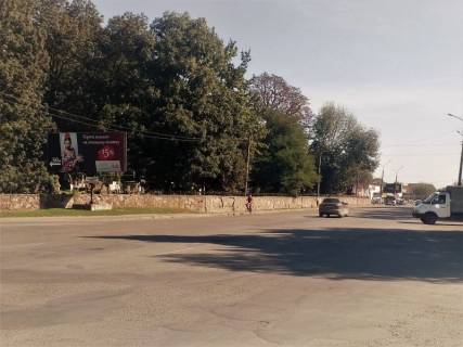 Билборд A в Коломые вул. Карпатська, поворот на Деніго (напрям в центр) фото 1
