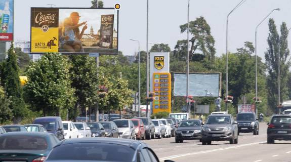 Билборд B в Киеве, Щит 3x6  Броварський проспект, від ст.м. Дарниця, в напрямку до ст.м. Чернігівська фото 2