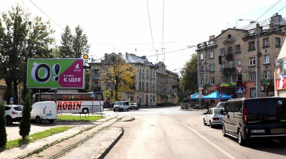 Билборд A в Львове, в  Городоцка вул. / Кульпарковска вул. (ТЦ СКРЫНЯ) фото 1