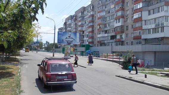 Білборд, Бігборд (Борд)  A у Херсоні, Щит 3x6  Святих Кирила та Мефодія (Георгія Димитрова) вул, 9 Фото 1