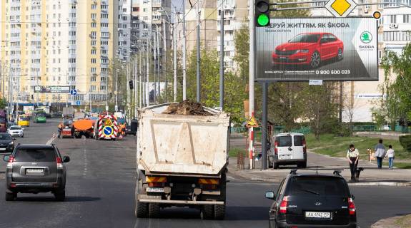 Билборд A в Киеве, Щит 3x6  Радунська вул./ Градинська вул. фото 1