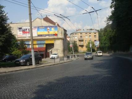 Билборд B в Львове Зеленая ул, 88, правый, в центр фото 1