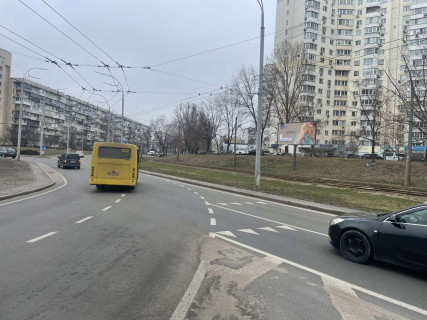 Билборд A в Киеве, Щит 3x6  Левка Лук'яненка (Маршала Тимошенка) вул. 13а фото 3