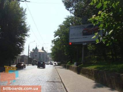 Билборд A в Черновцах, Щит 3x6  Гагаріна (Вокзальна) вул, 27, в центр фото 1