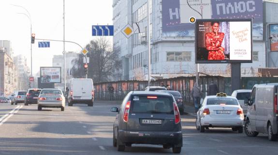 Видеоборд A в Киеве, Цифра 2.3х3.14  Межигірська вул. 85, біля АЗС - 306524 фото 1