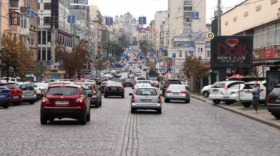 Бэклайт A в Киеве, 2.3х3.14  Велика Васильківська вул. (Червоноармійська). 63 фото 1