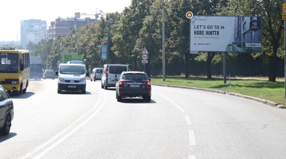 Билборд A в Львове, 3x6  Пасічна вул, 84, від центру фото 1