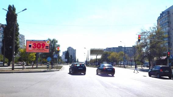 Билборд A в Киеве Ревуцкого ул., 25, к ст.м. Харьковская фото 1