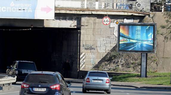Беклайт A у Києві, 2.3х3.14  Липківського Василя вул.  Фото 1