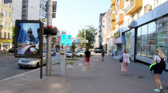 Ситилайт B в Киеве, Сітілайт 1.2х1.8  Велика Васильківська вул. (Червоноармійська). 54 фото 1
