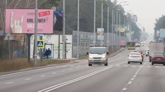 Билборд B в Козине, Щит 3x6  Столичне шосе, із Києва (зліва), перед рестораном GIARDINO, перед поворотом на вул.Шевченка, перед зупинкою (20 метрів) фото 1