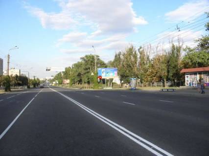 Білборд, Бігборд (Борд)  A у Кривому Розі, Щит 3x6  Мелешкіна вул, гост.Кіев, до кільця Артема Фото 1