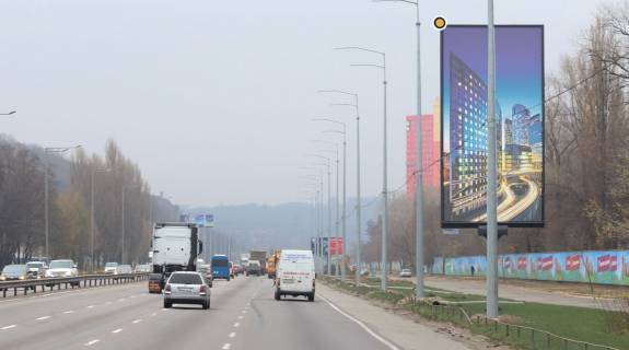 Беклайт A у Києві, Беклайт 8х4 вертикаль  Столичне шосе, навпроти АЗС Shell Фото 1