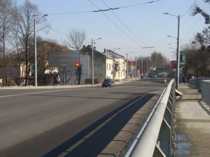Билборд B в Львове, 3x6  Городоцька вул, 238, в центр фото 1