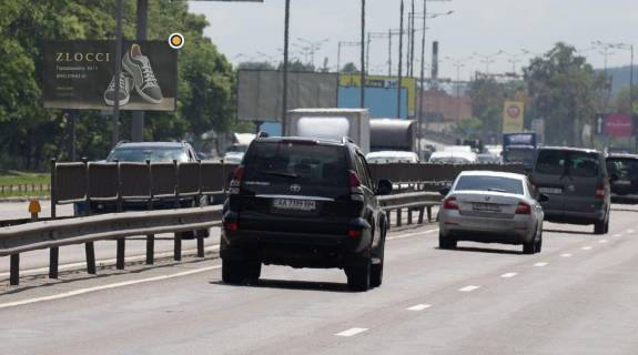 Билборд B в Киеве, Щит 3x6  Столичне шосе, 530м від АЗС АМІС, із Києва фото 1