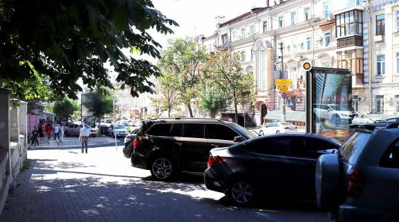 Ситилайт B в Киеве, Сітілайт 1.2х1.8  Симона Петлюри вул. фото 1