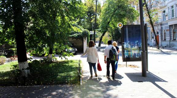 Ситилайт B в Киеве, Сітілайт 1.2х1.8  Шовковична вул. 13/2 фото 1