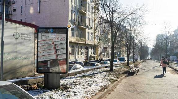 Ситилайт B в Киеве, Сітілайт 1.2х1.8  Антоновича вул. роздільник фото 1