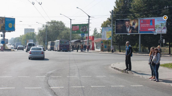 Призма A в Львове, Призматрон 3х6  Стрийська вул / Наукова вул, права, з центру - 247670 фото 1