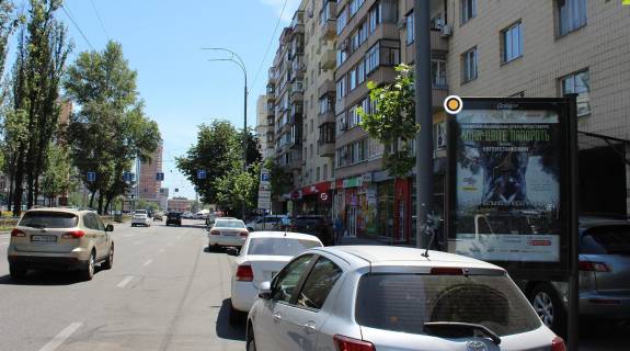 Сiтiлайт A у Києві, Сітілайт 1.2х1.8  Лесі Українки бульв.24 Фото 1